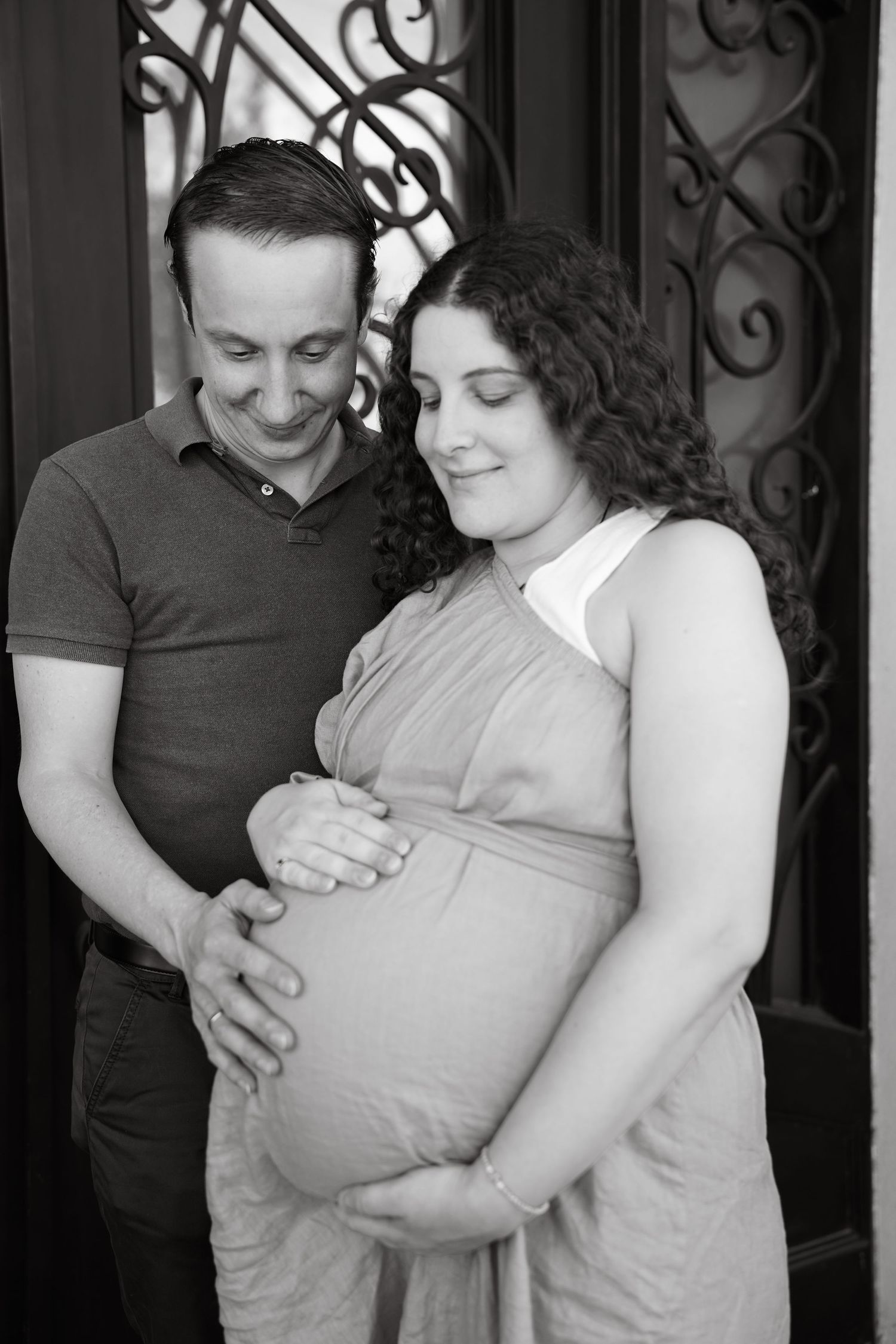 Family maternity baby portrait photography session Melbourne western suburbs candid posed professional