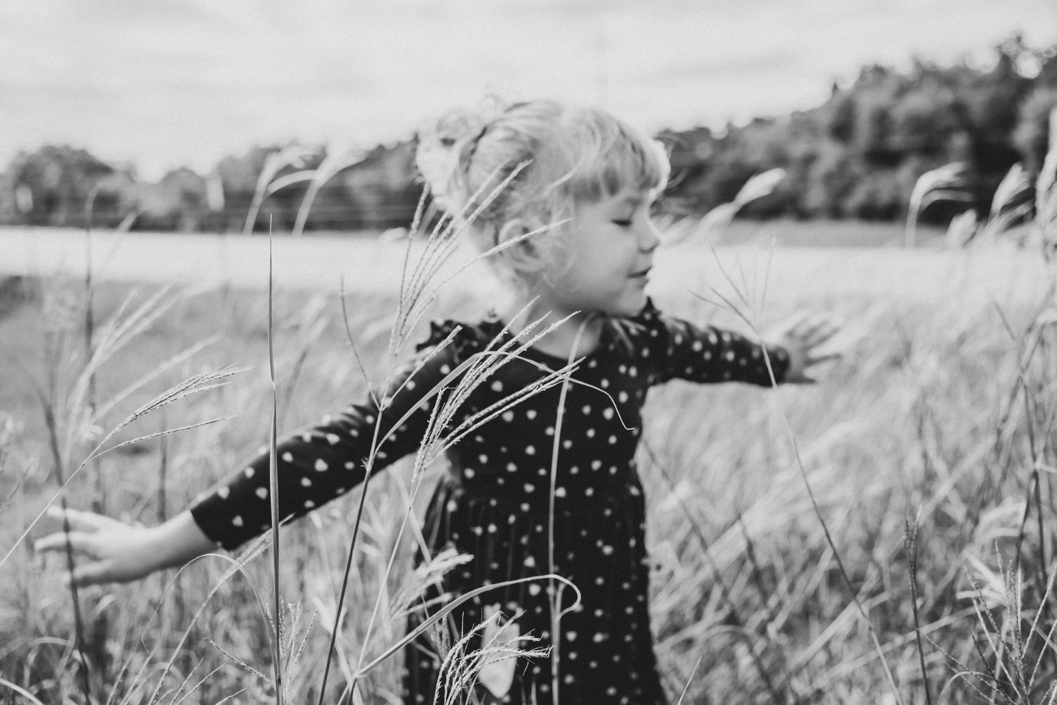Motherhood Photography Sessions with Kids near Waco, Texas with Natalia Burrows Photography