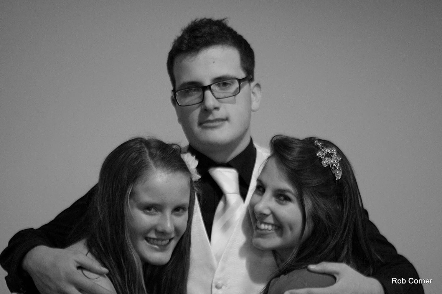 Groom with 2 sisters - bw