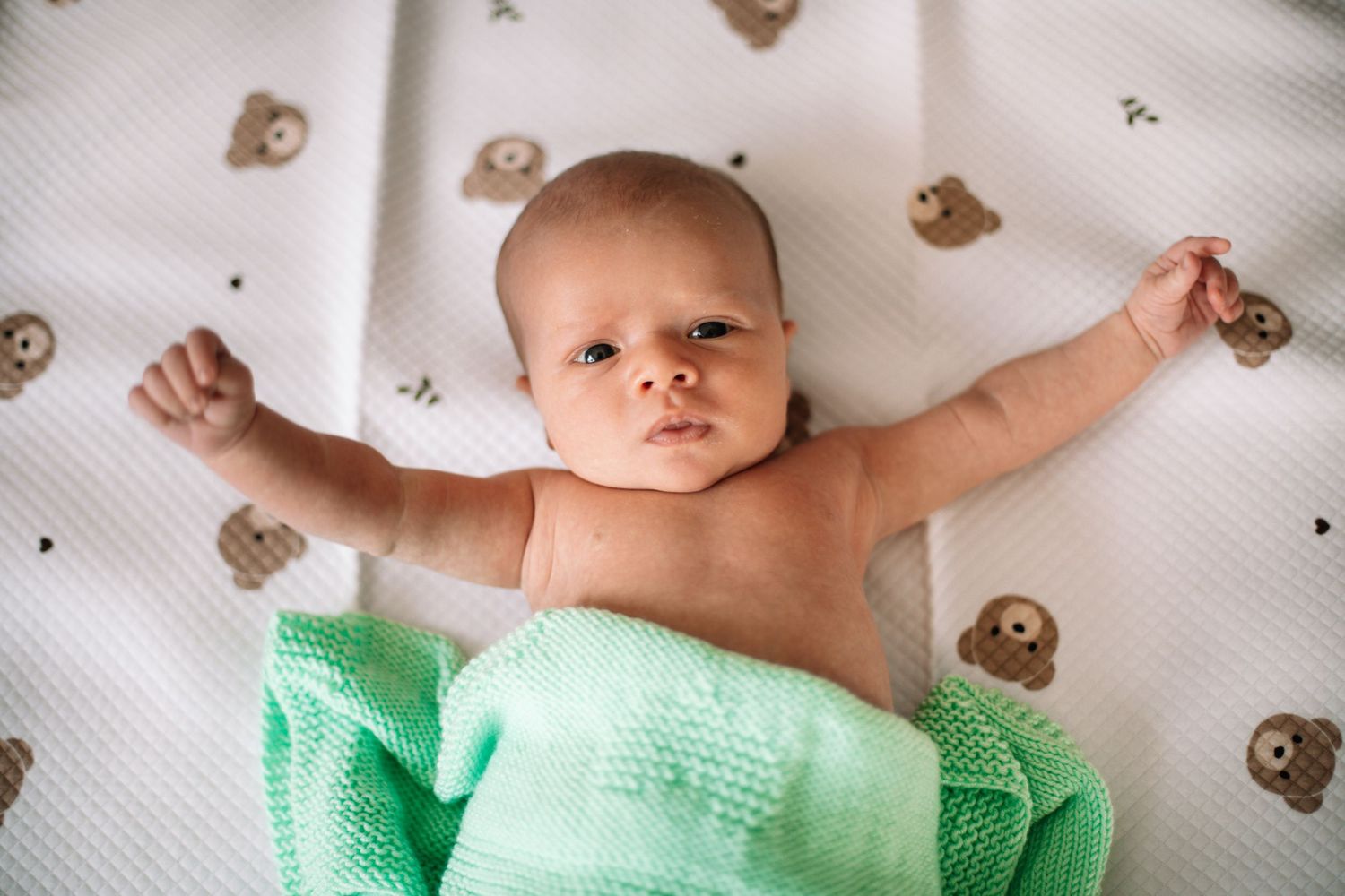 New born at home photo shoot with Cornwall new born photographer big stretch