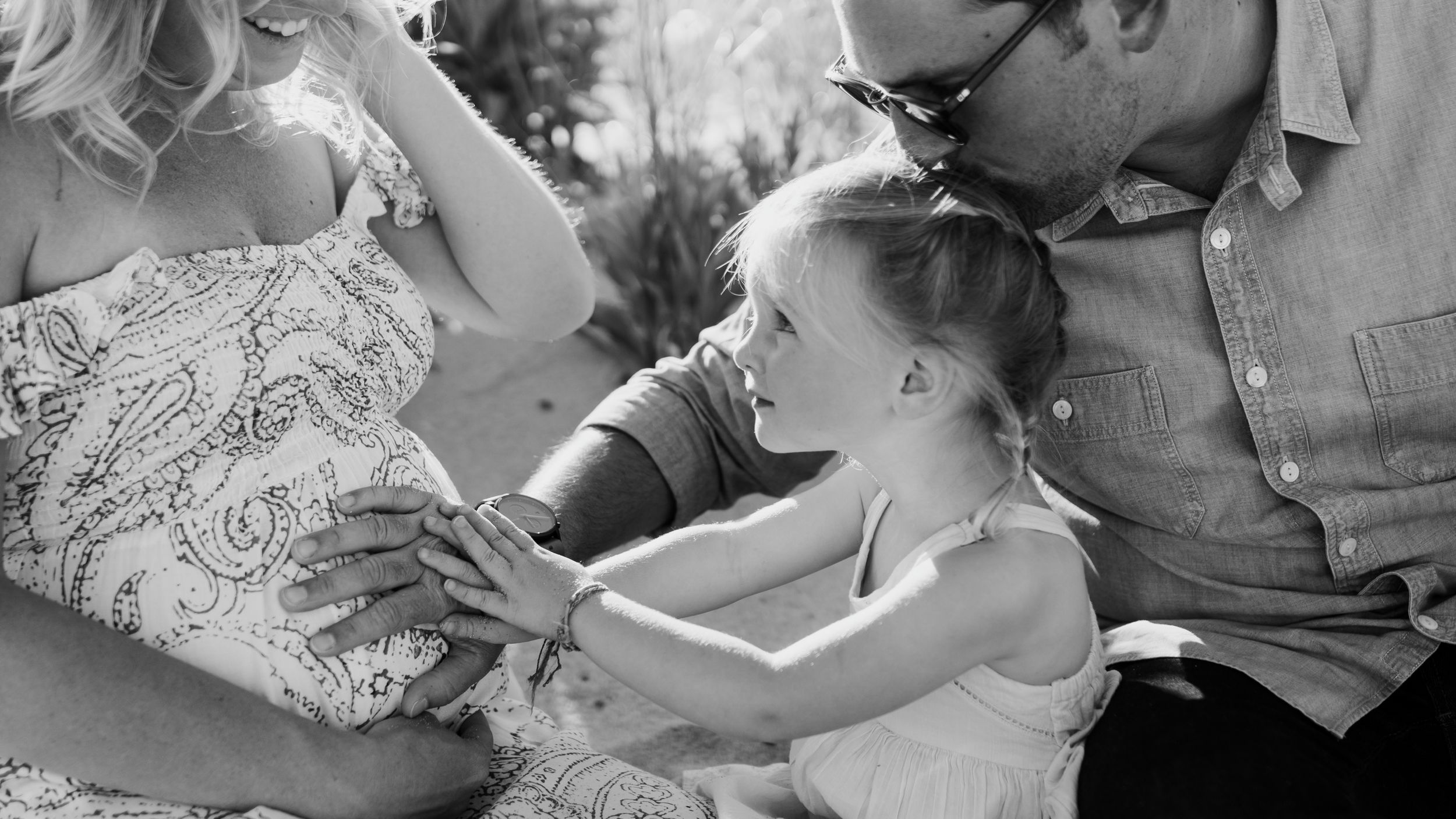 Dori Flynn maternity photographer in New Jersey