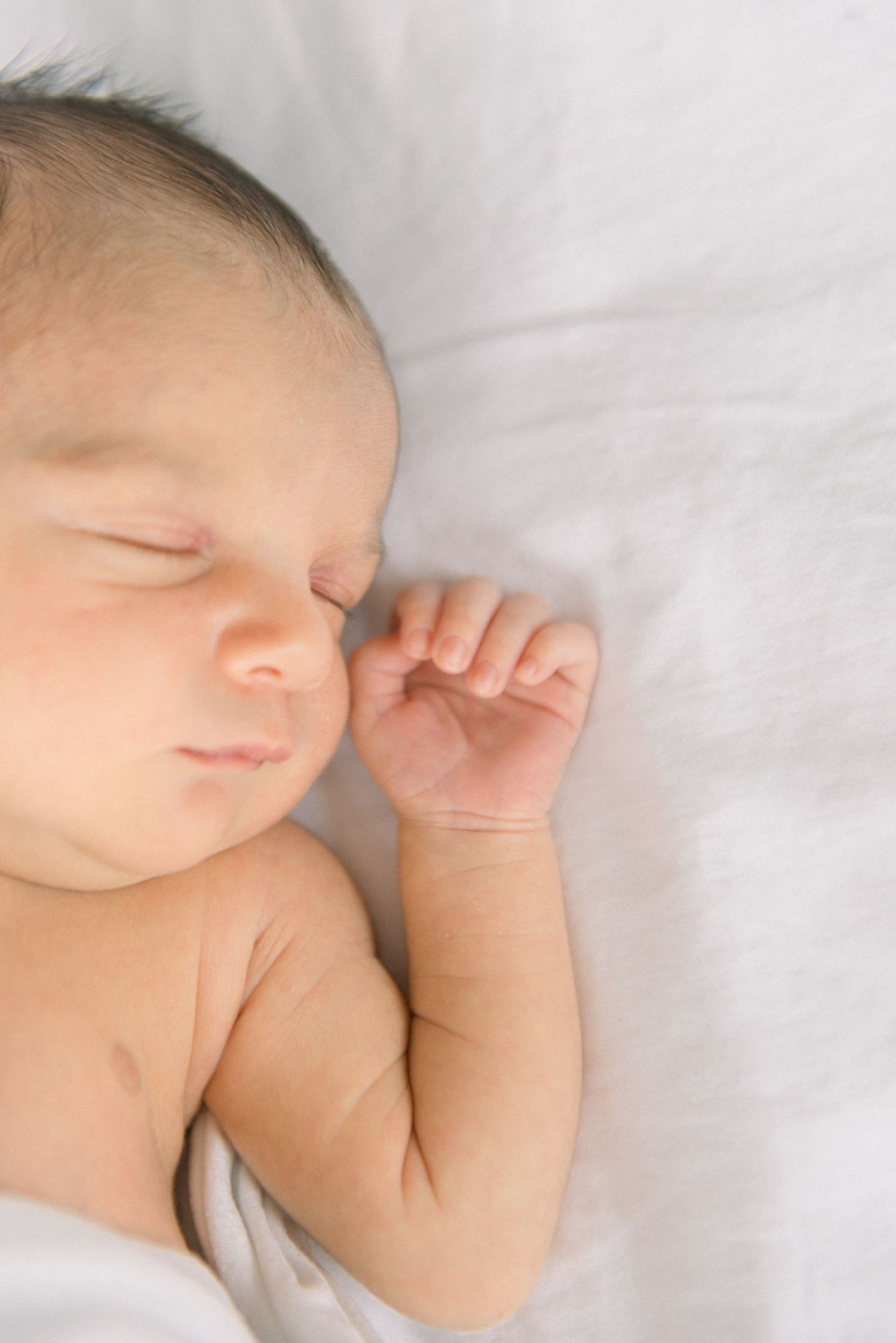 newborn fingers at photo session in Washington DC