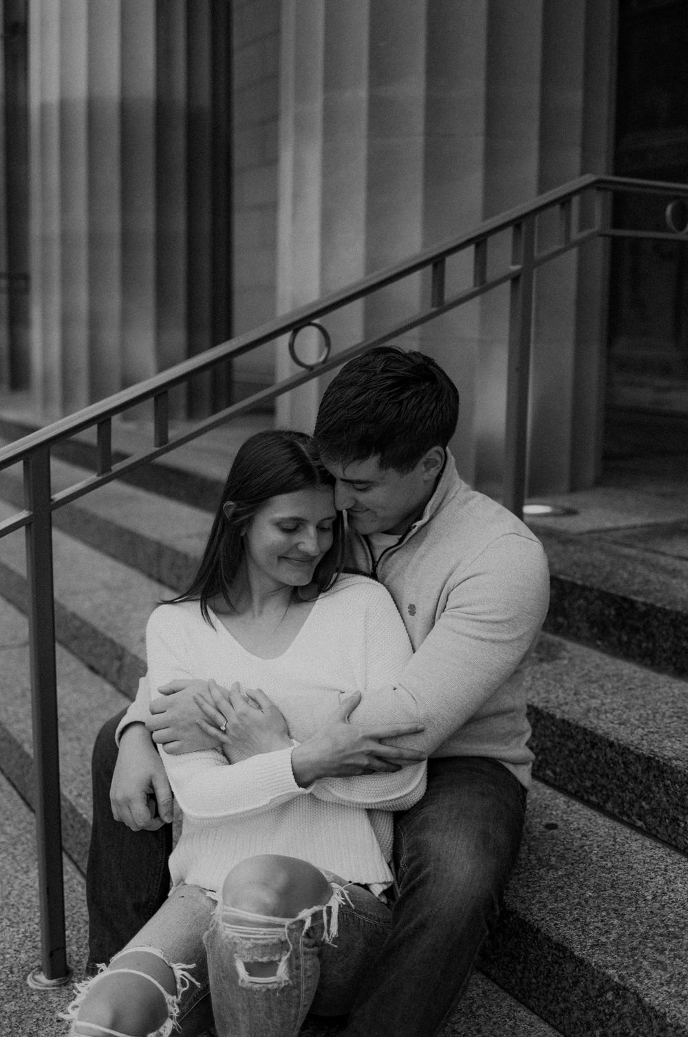 How to take pictures for engagement in winter | Cincinnati Ohio