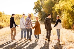 Family portrait photography; Copyright: Myranda Smith Photography
