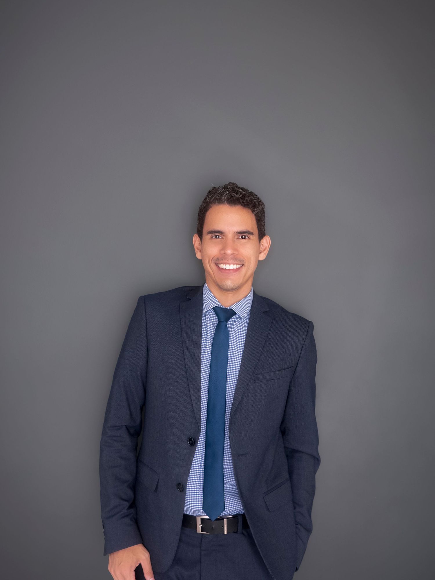 Retrato de Fotógrafo Sonriendo