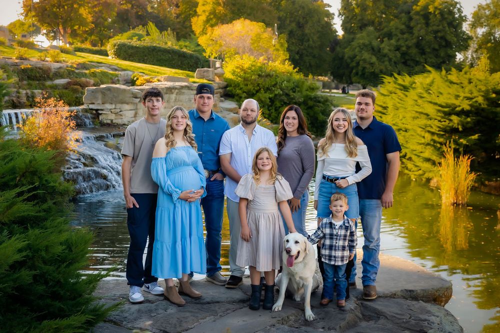 Boise family photographer Boise train depot family wearing shades of blue and brown