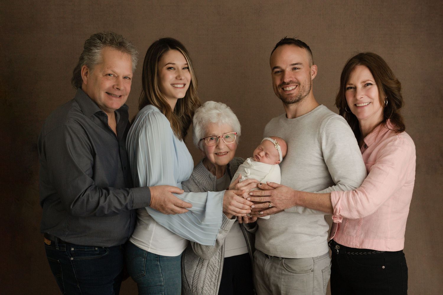 newborn family photography in victoria bc
