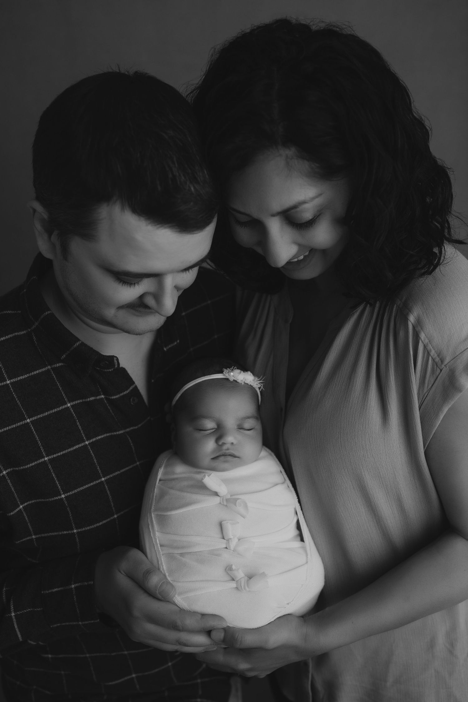 newborn baby family photographer in victoria bc.