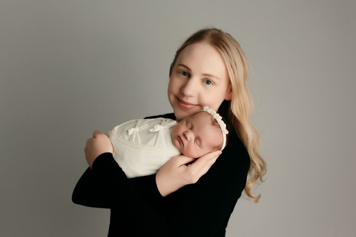 family photographer Victoria bc., Newborn photographer victoria bc., Maternity Photographer victoria bc.,