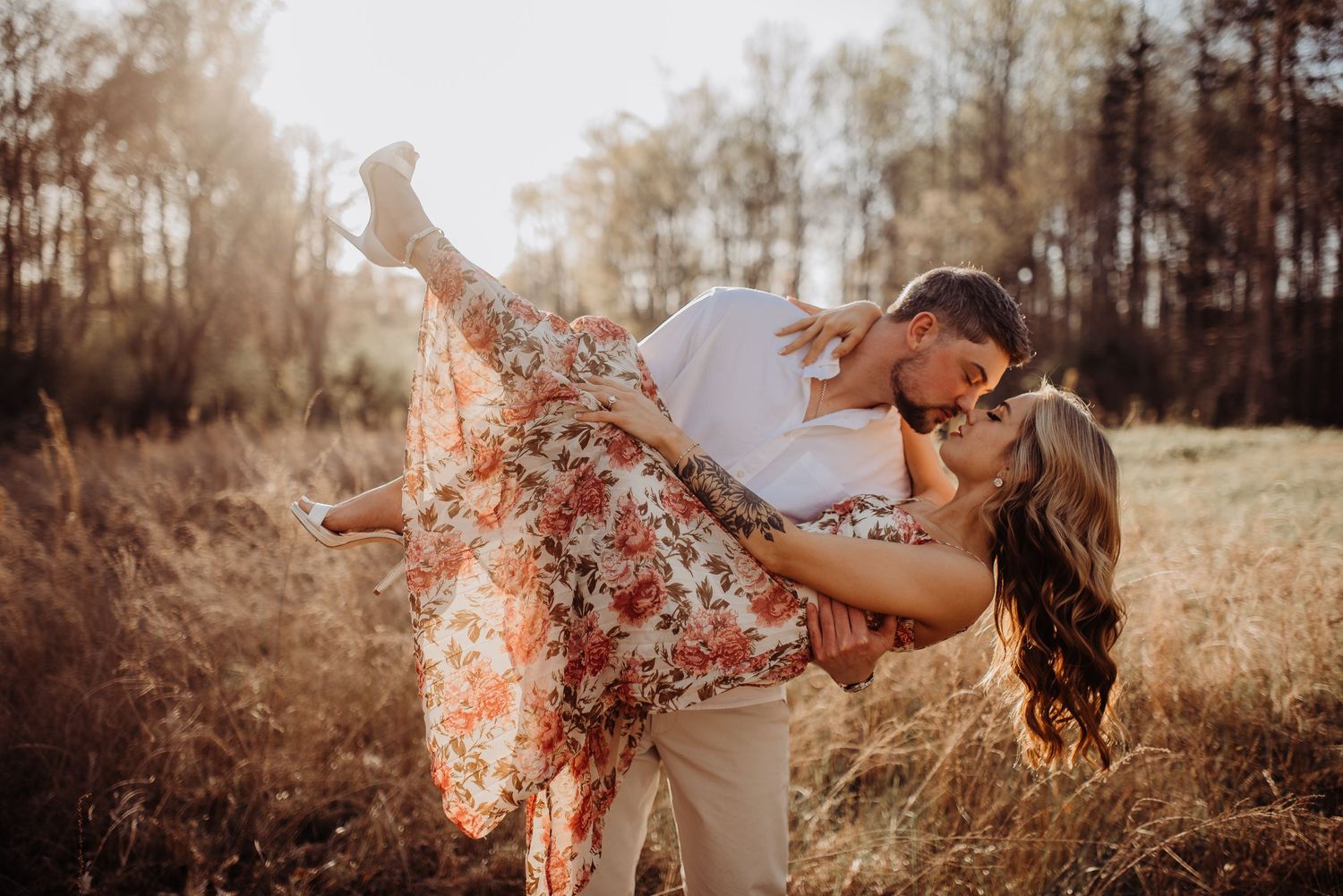 engaged , engagement session , engagement photographer