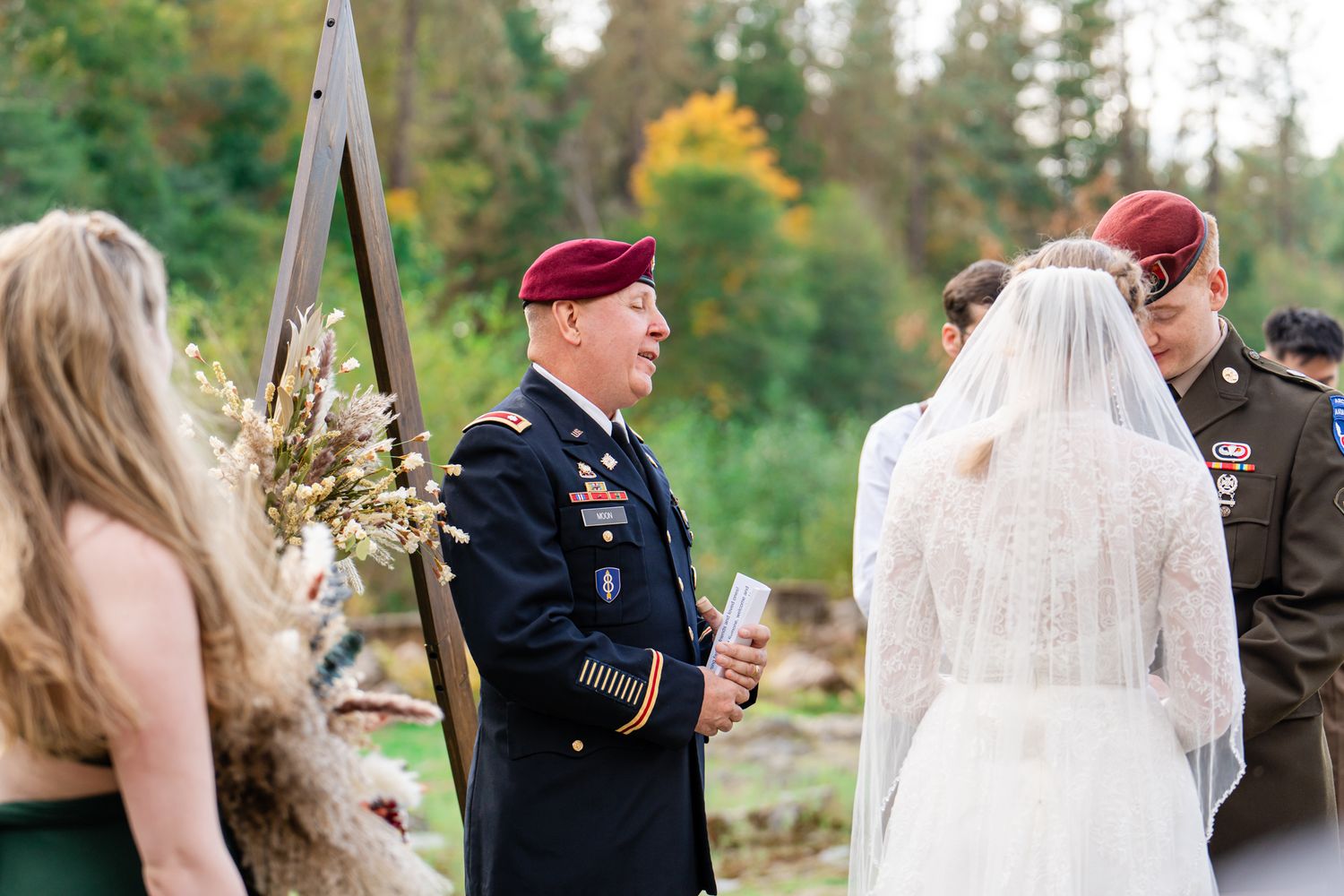 officiant prays