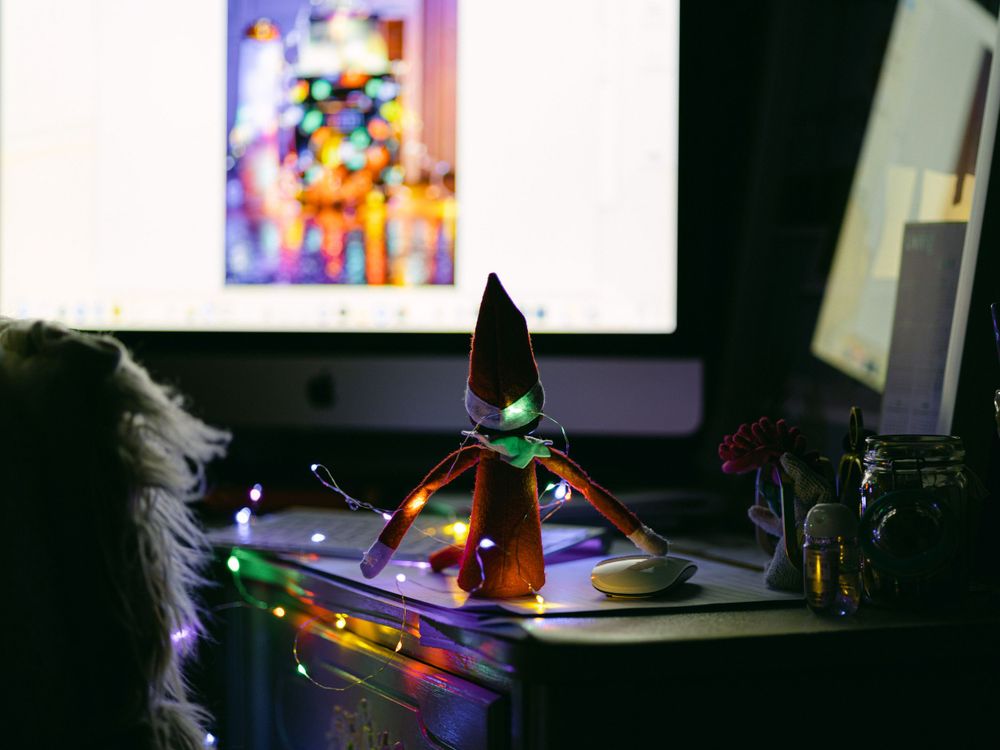 elf on the shelf on the computer