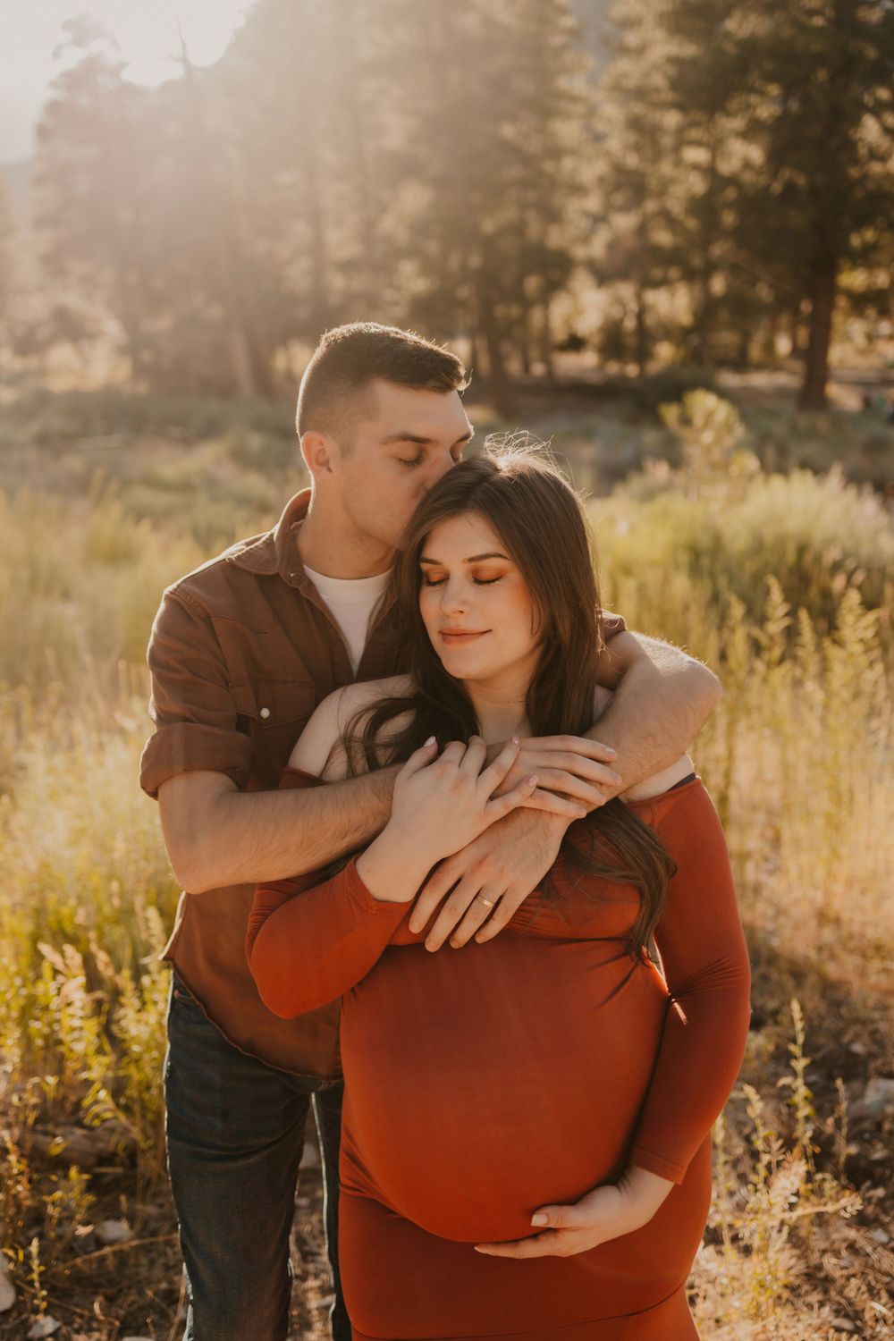 Las Vegas Maternity Photographer | Mt Charleston | Vegas Maternity | Mountain Maternity
