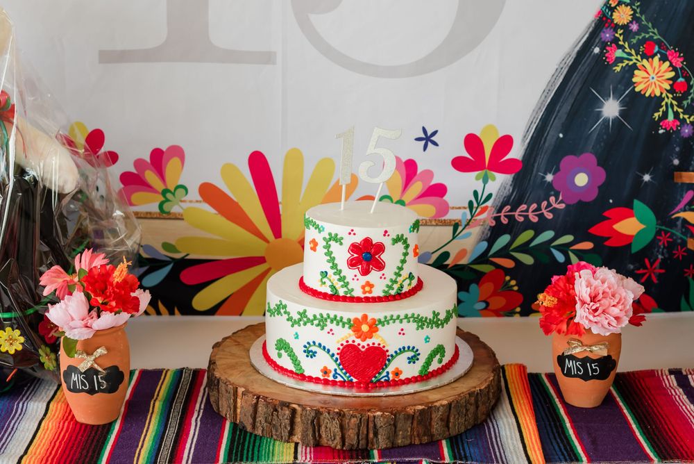 quinceanera cake on display at Hardee Lakes County Park in Bowling Green, Florida
