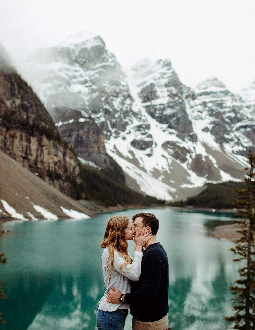 moraine lake kiss reflections engagement session adventurous mountain