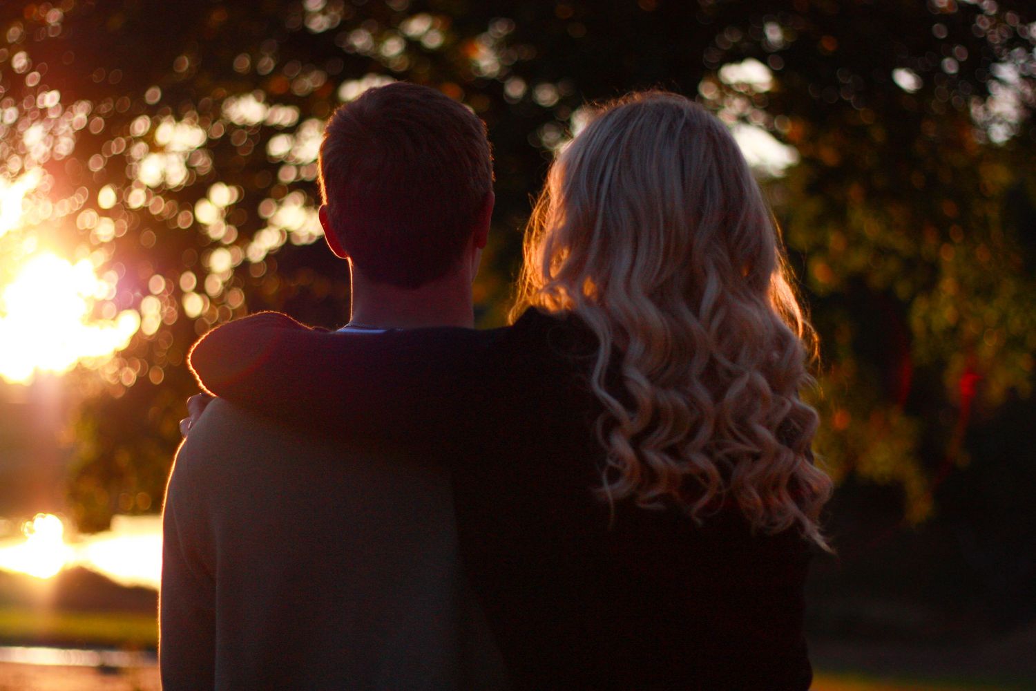 Fargo-Moorhead, Minnesota engagement photographer, wedding photographer, couples photographer, and family photographer