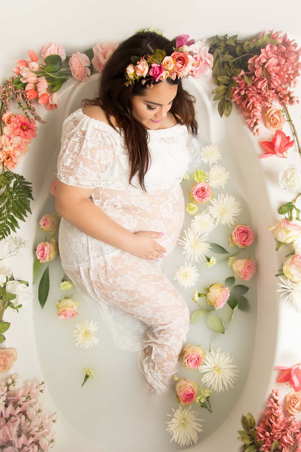 new york city newborn maternity photography photo shoot queens astoria suffolk county plus size curvy