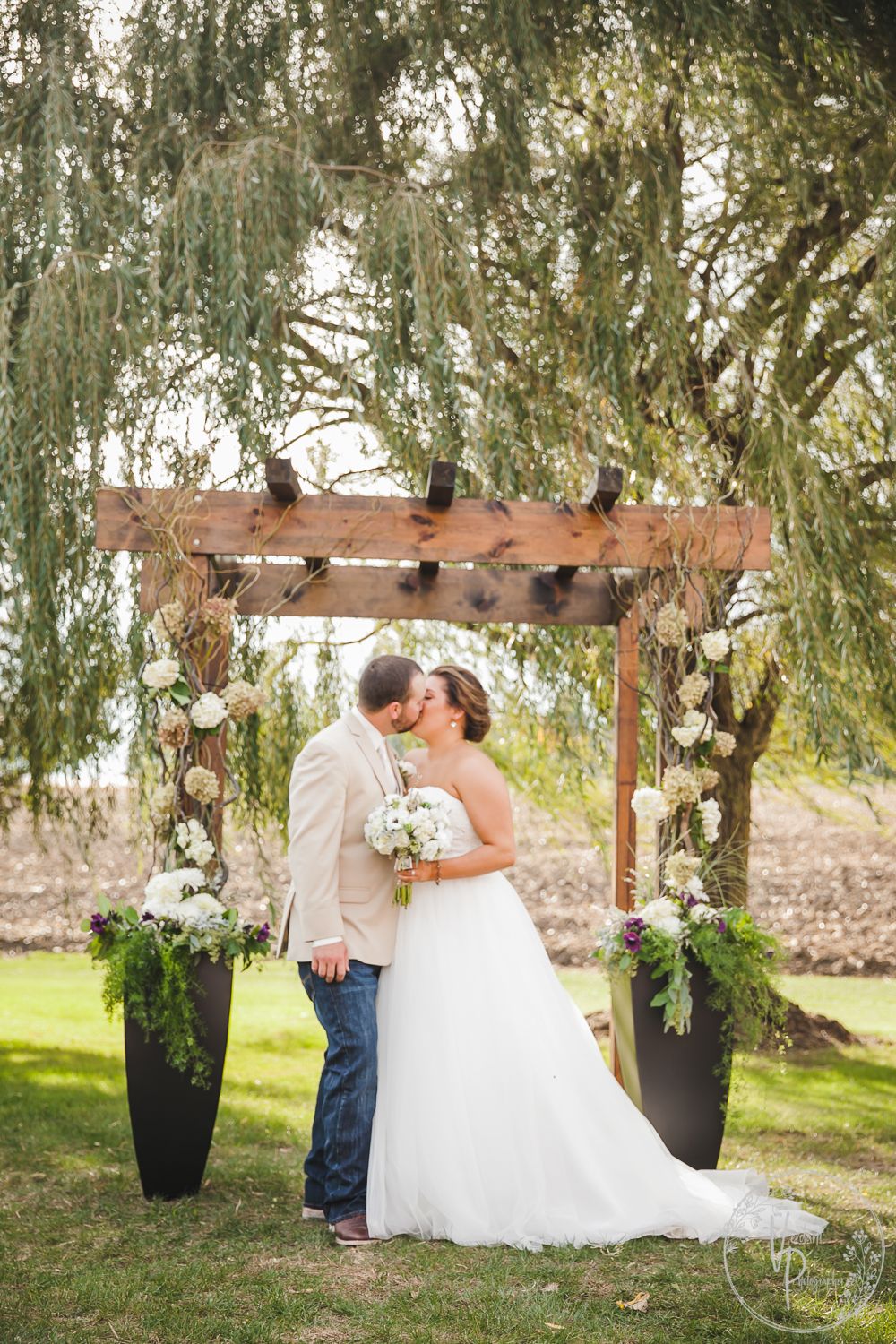 Dixon IL Wedding Photographer || Northern IL Wedding