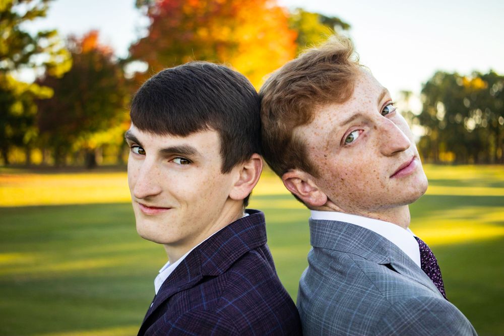 High school twins, Rhett and Eli, take their senior photo session at the Fayetteville Country Club in Fayetteville, AR