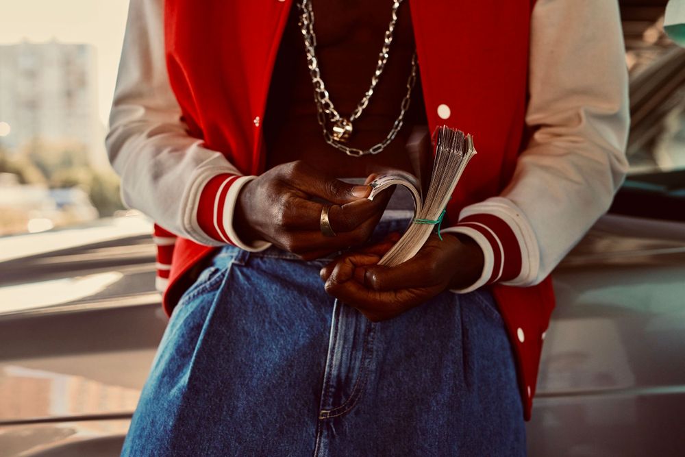 Strongshot Studio, Martinez, GA, Creative Photography, Detail close up photo of urban man holding cash.