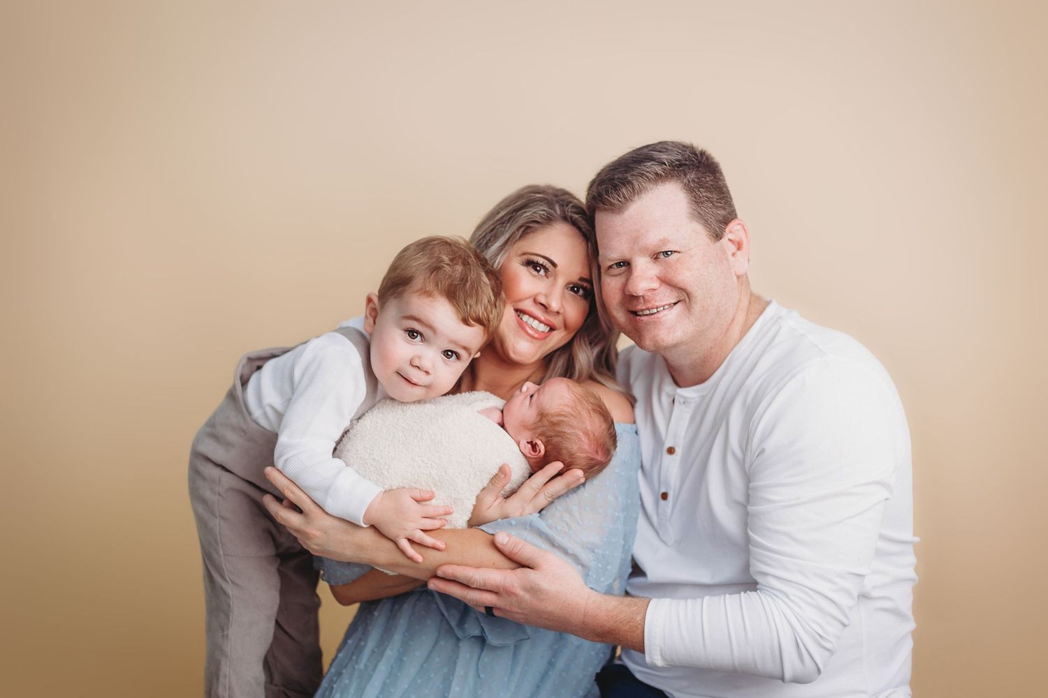 Tampa Newborn Photography- Family newborn photo