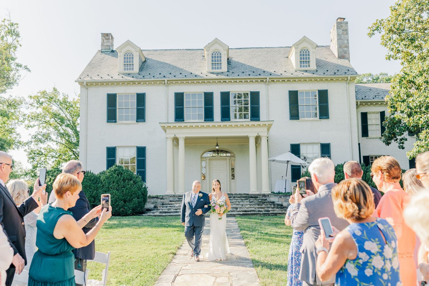 RUST MANOR HOUSE LEESBURG VIRGINIA WEDDING PICTURES CEREMONY