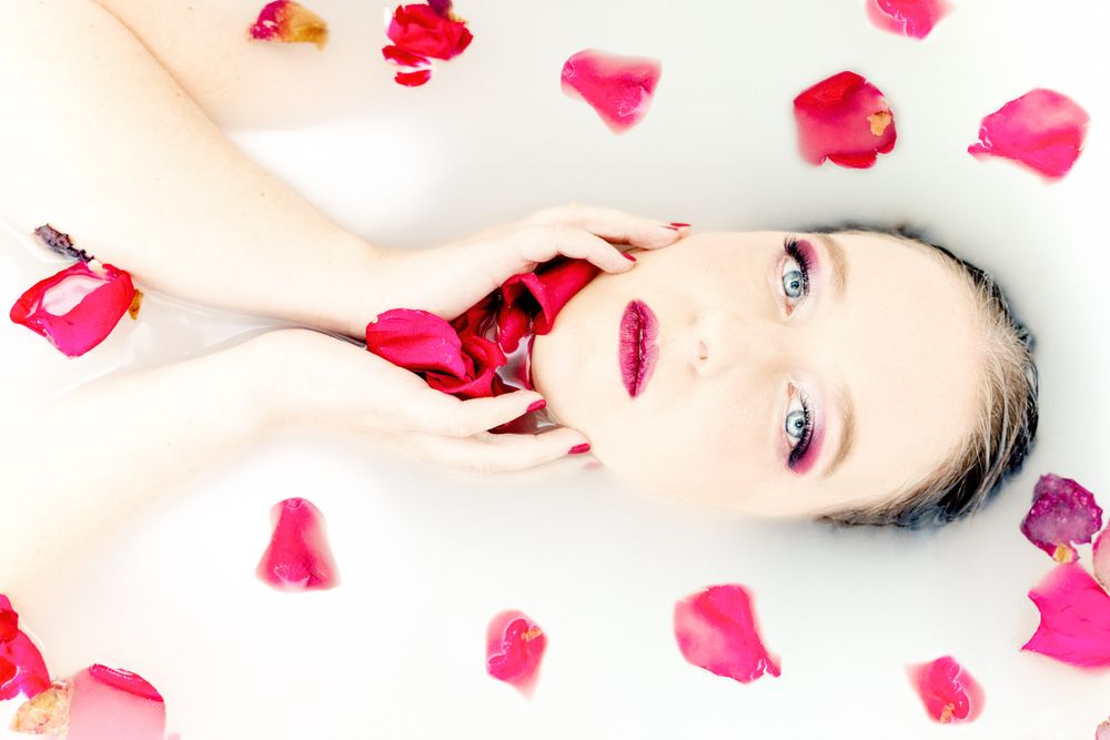 Gorgeous Milk Baths with high-end makeup