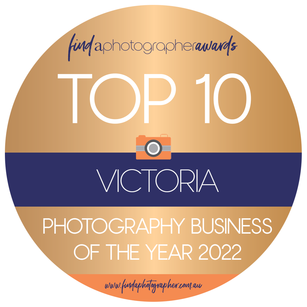 Melbourne Maternity, Newborn, Baby, Cake smash and family photographer located in South Morang Melbourne.
Baby Snapz is run by Melina Barlow
