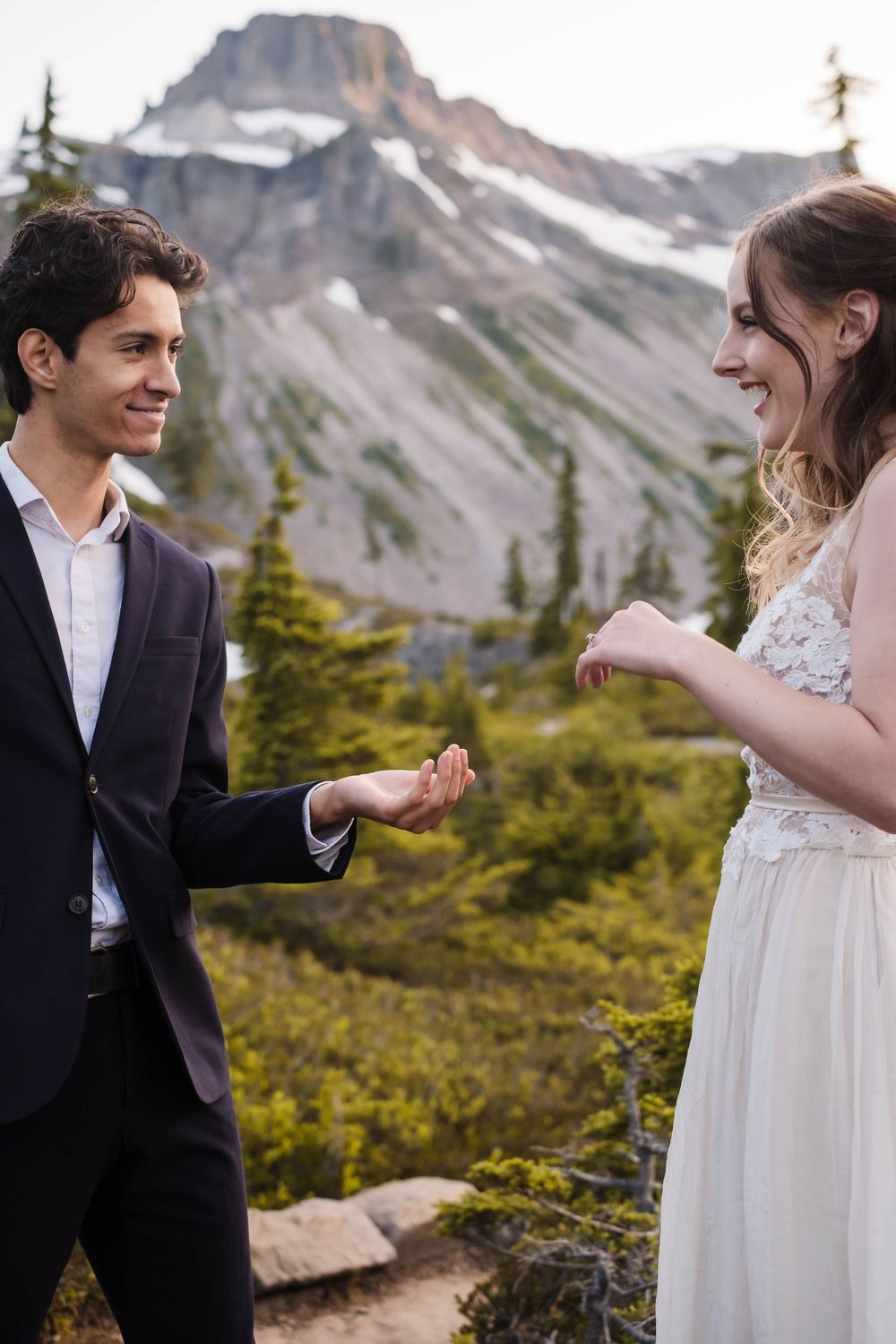 Washington elopement photographer washington wedding photographer north cascades photographer