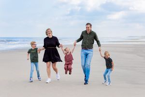 Fotograaf Hoek van Holland - Pauline Stienstra - Gezinsshoot Strand