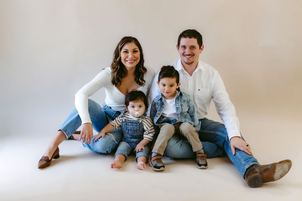 La Vernia, Texas Studio Photographer | Seguin, Texas Family Photographer | San Antonio, Texas Family Photographer
