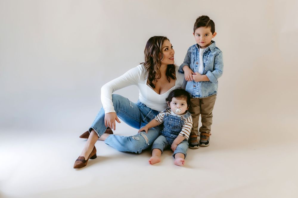 La Vernia, Texas Studio Photographer | Seguin, Texas Family Photographer | San Antonio, Texas Family Photographer