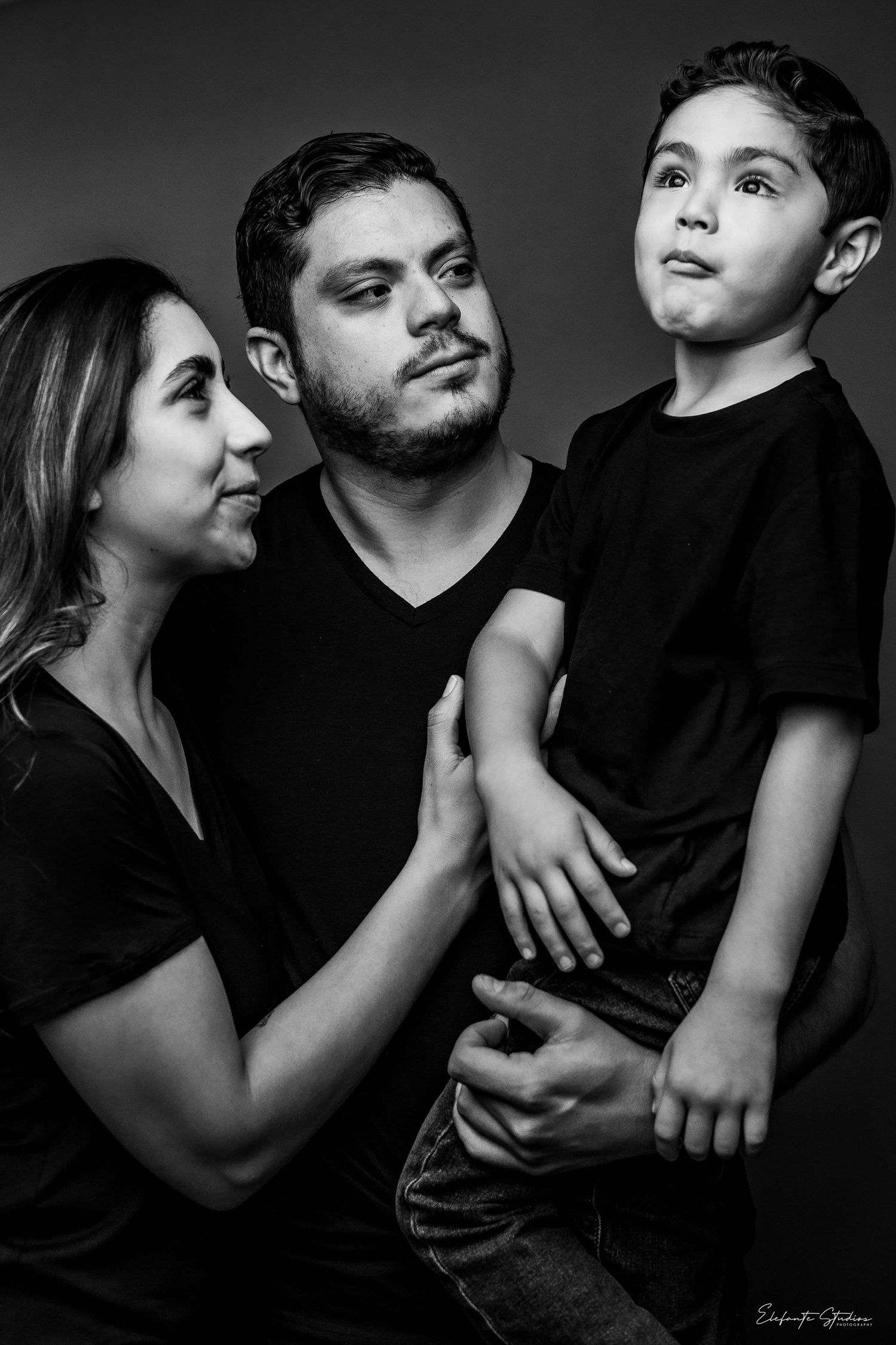 Vancouver Professional Family and lifestyle portraits family in black and white