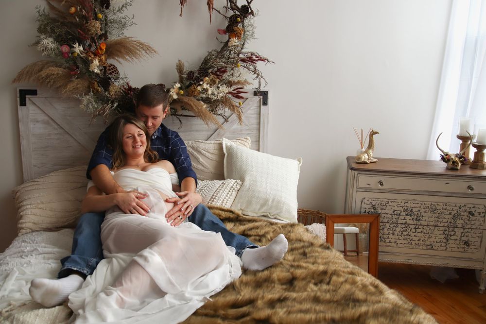 A cozy studio maternity photo session in Hartford, CT