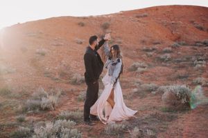 Paar-Shooting in toller Landschaft: Canyonlands National Park, USA
