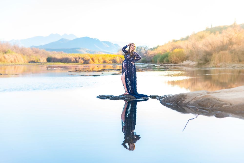 Maternity Pregnancy photos portraits at Phon D Sutton, Mesa, Arizona Salt River