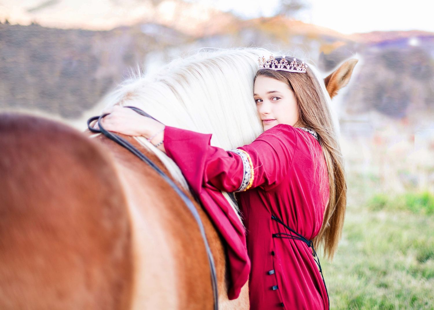Beth Berkland Lizzie Bee Photography Louisville Lexington Photography Families, Horses, Equestrians, Seniors, Indiana