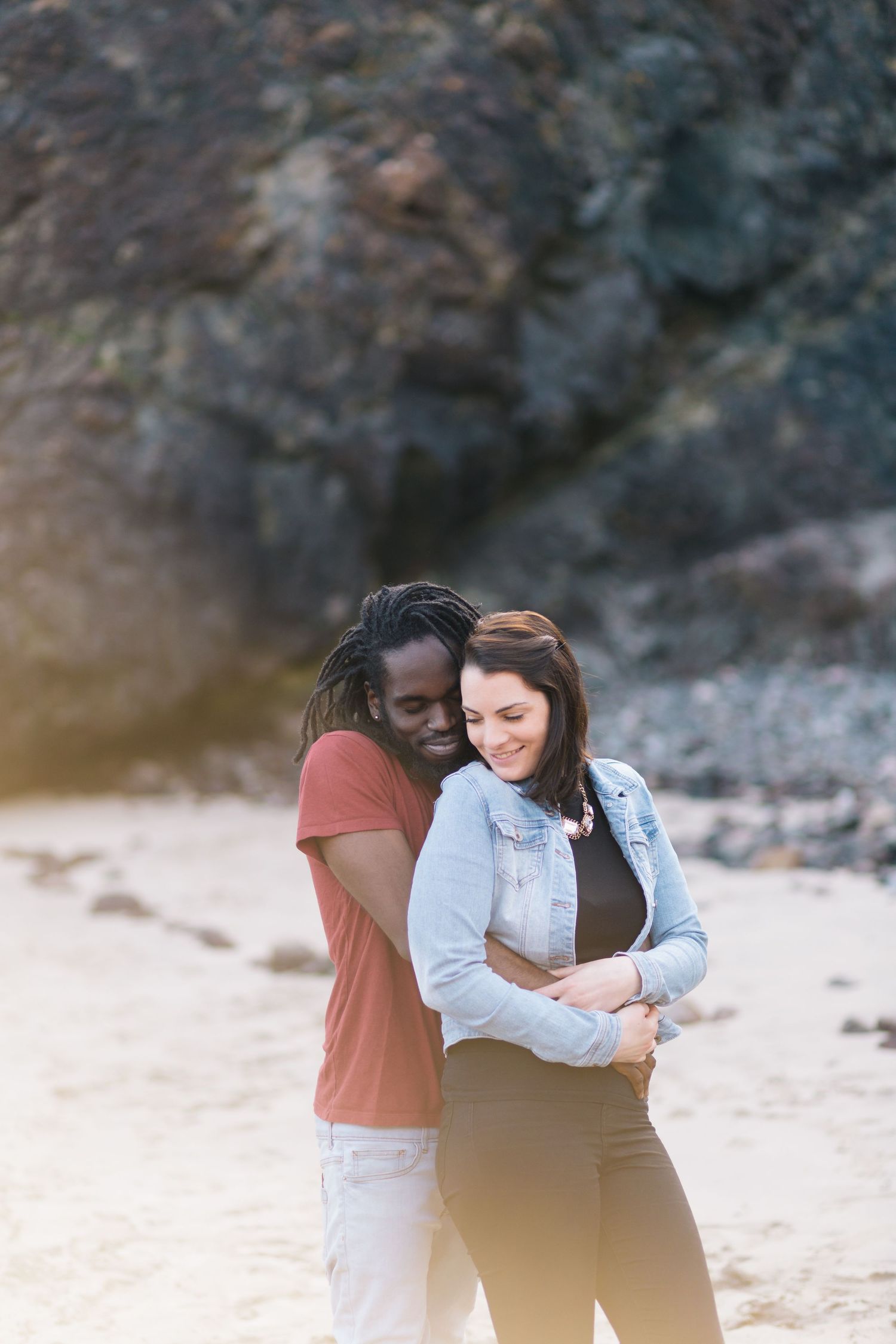 Hochzeitsfotografie - Engagementbilder am Strand in Cornwall England