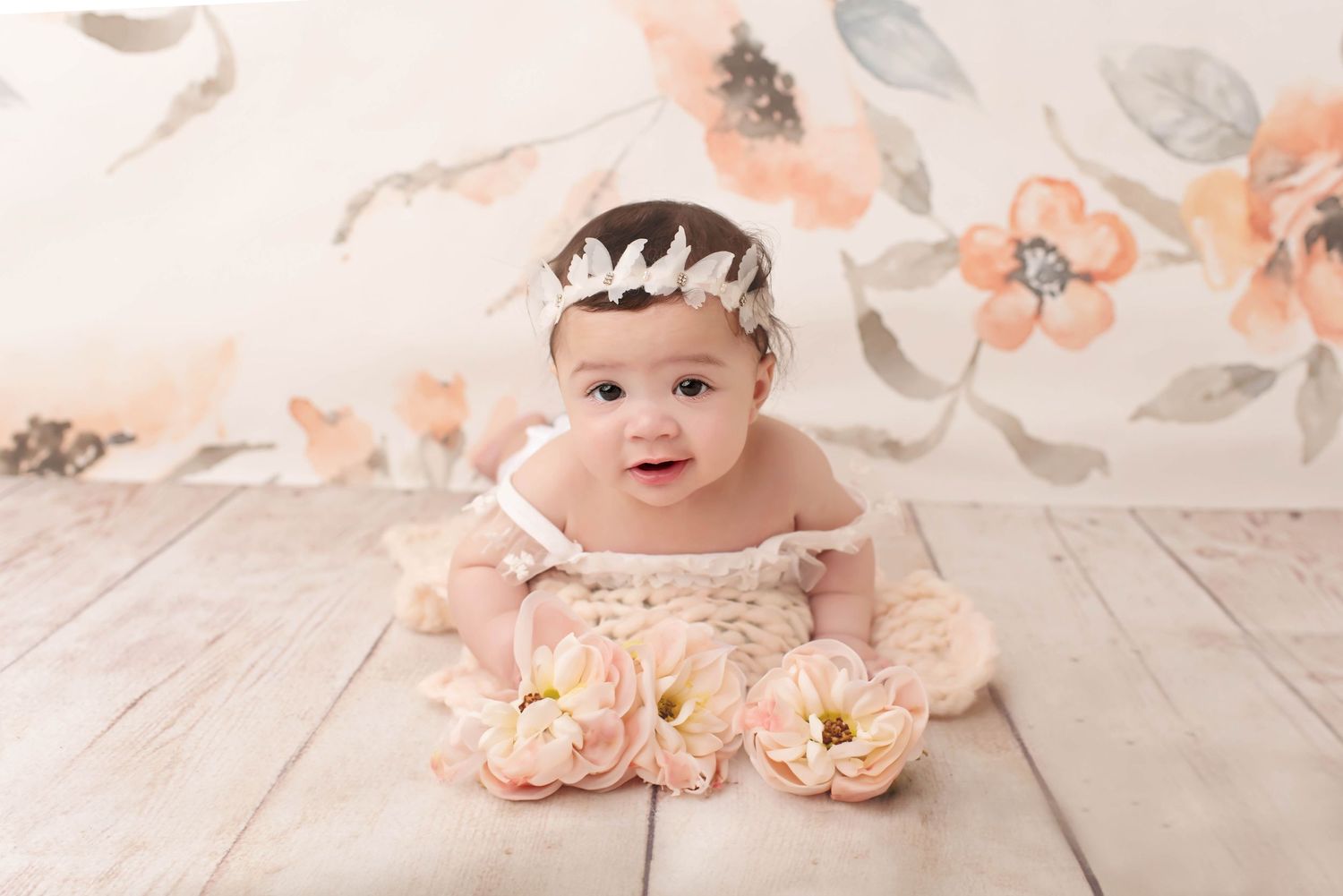 6 month milestone floral posing