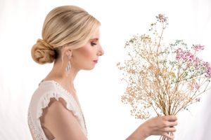 #weddinghair #upstyles #sydneyweddings #hairbuns #bridalbuns #hairstyles #upstyles #mobilehairsydney #mobilemakeupsydney
