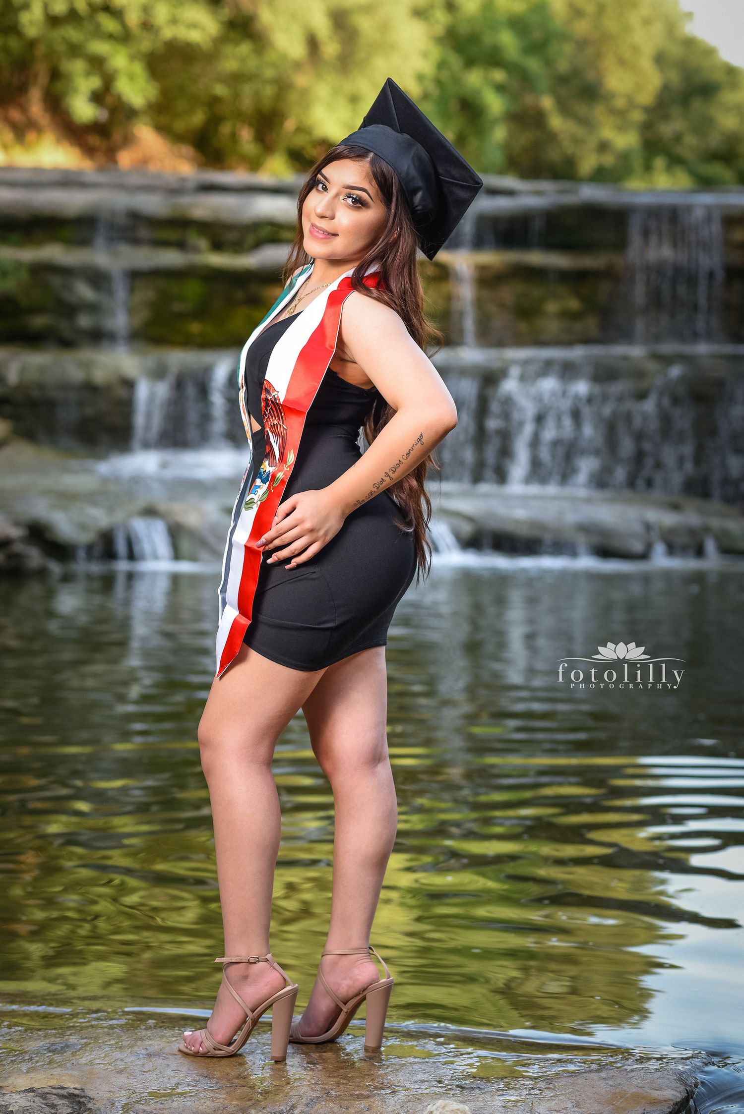 Maritza's Senior Photography Session at Airfield Falls Trails Fort Worth fotolilly photography senior portrait packages