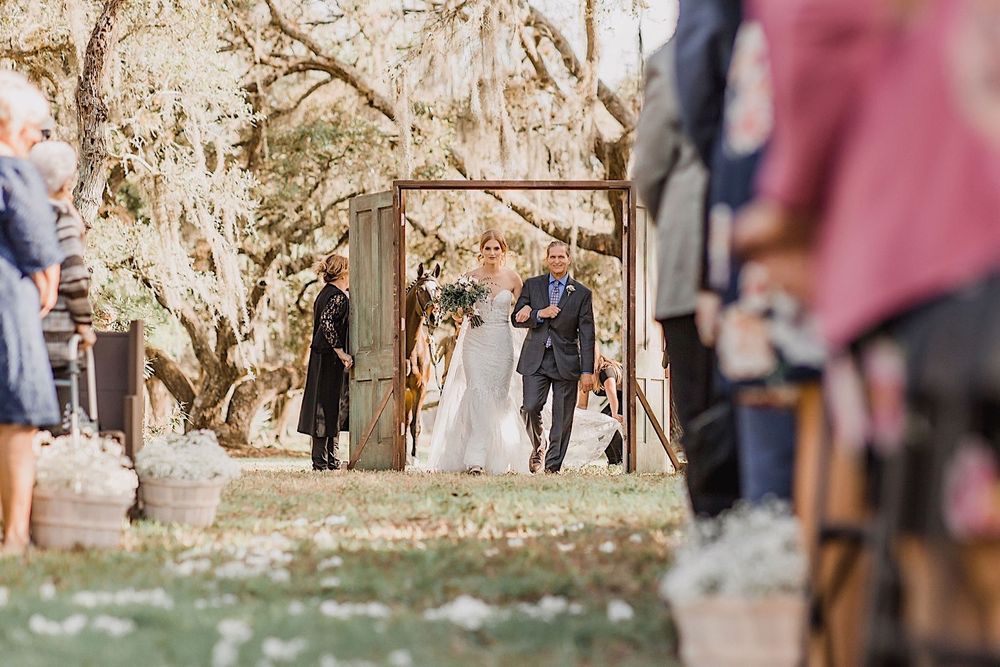 Rustic barn wedding in Myakka, Sarasota, Florida by Tampa and New England Wedding Photographer