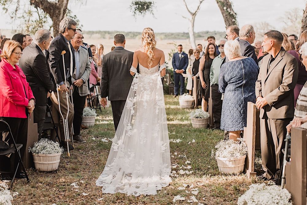 Rustic barn wedding in Myakka, Sarasota, Florida by Tampa and New England Wedding Photographer