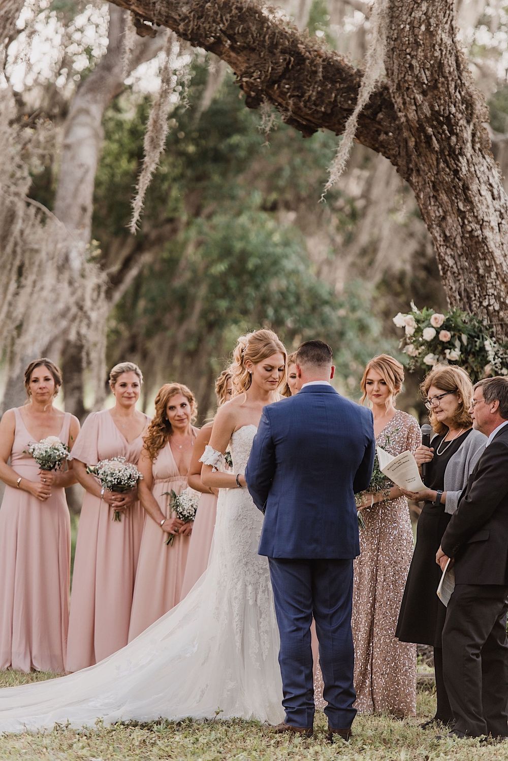 Rustic barn wedding in Myakka, Sarasota, Florida by Tampa and New England Wedding Photographer