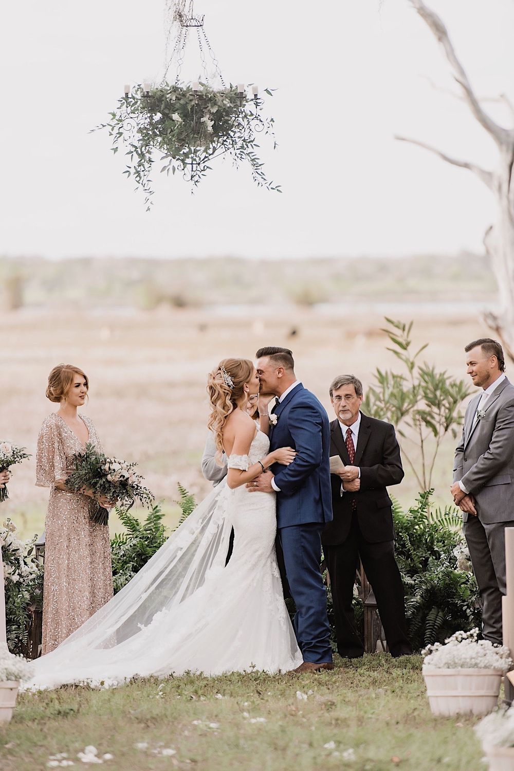Rustic barn wedding in Myakka, Sarasota, Florida by Tampa and New England Wedding Photographer