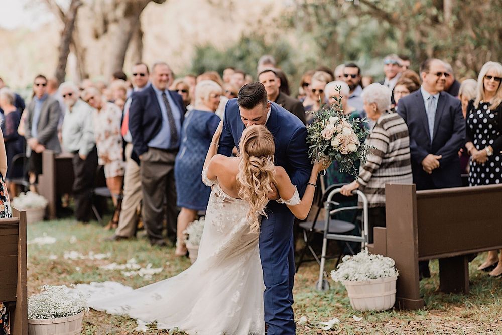 Rustic barn wedding in Myakka, Sarasota, Florida by Tampa and New England Wedding Photographer