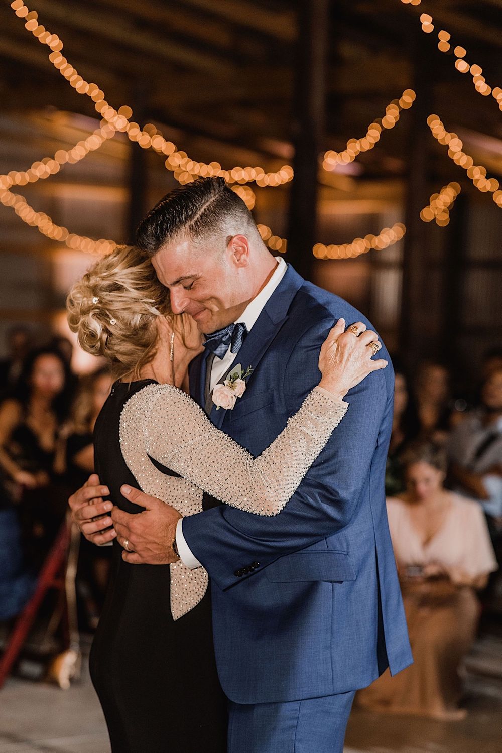 Rustic barn wedding in Myakka, Sarasota, Florida by Tampa and New England Wedding Photographer