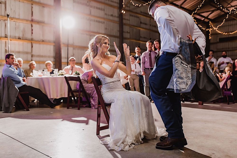 Rustic barn wedding in Myakka, Sarasota, Florida by Tampa and New England Wedding Photographer