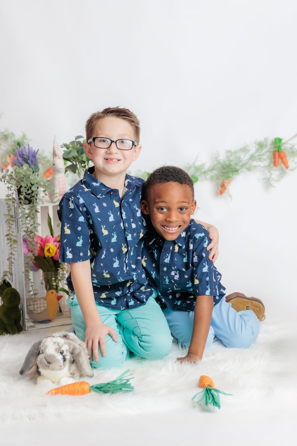 family kids spring studio session in clayton new jersey white backdrop franklinville pitman glassboro malaga mantua