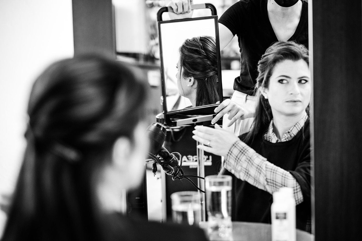 TLOOK photographe de mariage de style documentaire, préparatifs de la mariée